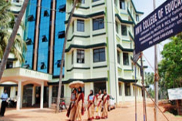https://cache.careers360.mobi/media/colleges/social-media/media-gallery/19351/2018/10/5/Campus View of AWH College of Education Calicut_Campus-View.jpg